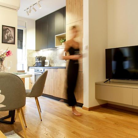 Supernova Deluxe Residence Novi Sad Rum bild
